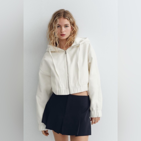 ZARA BLACK SKORT - Picture 3 of 6